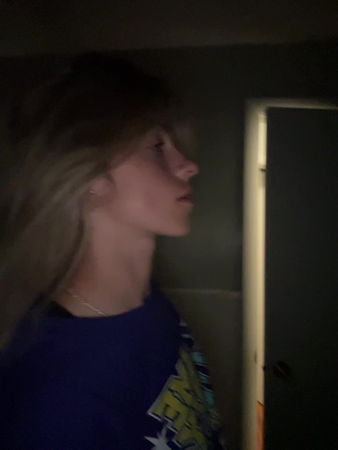 @Bella