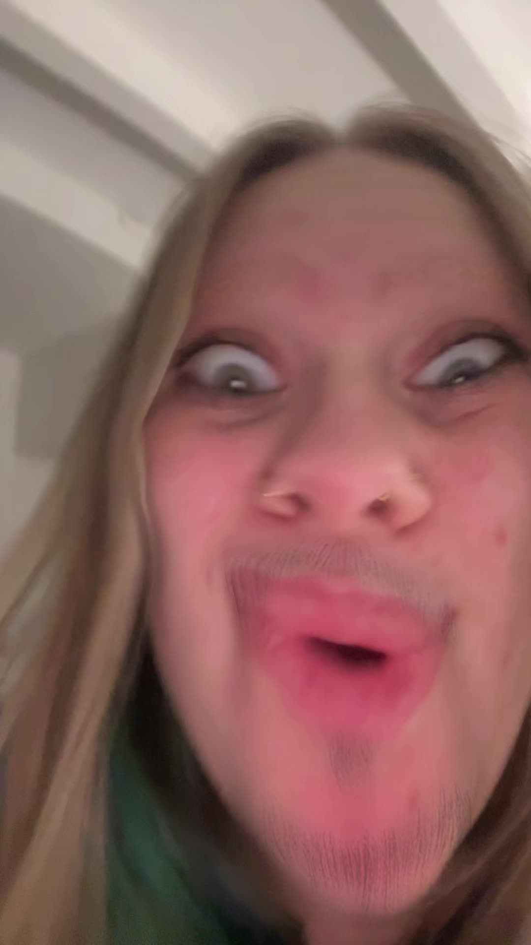 @𝓒𝓱ª
