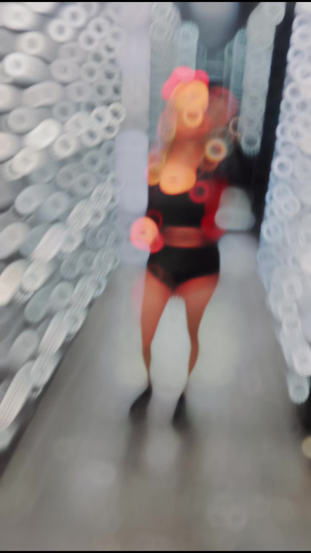 @Ladydestino