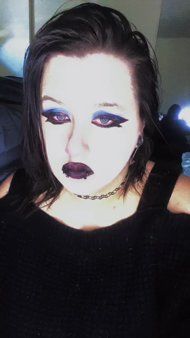 @sp00ky_treats