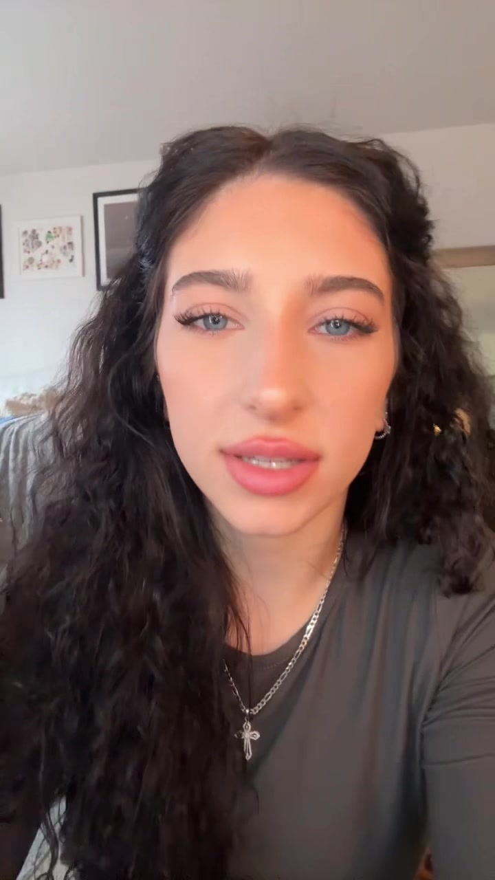 @avaminotti