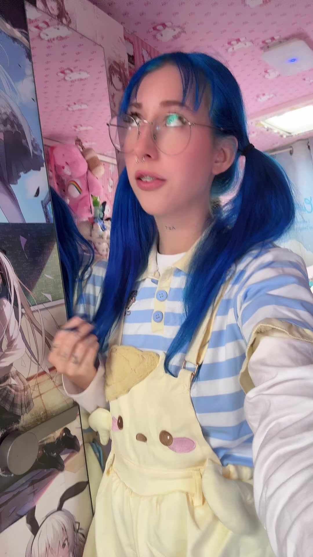 @Riley Bluebell ๐ฉต