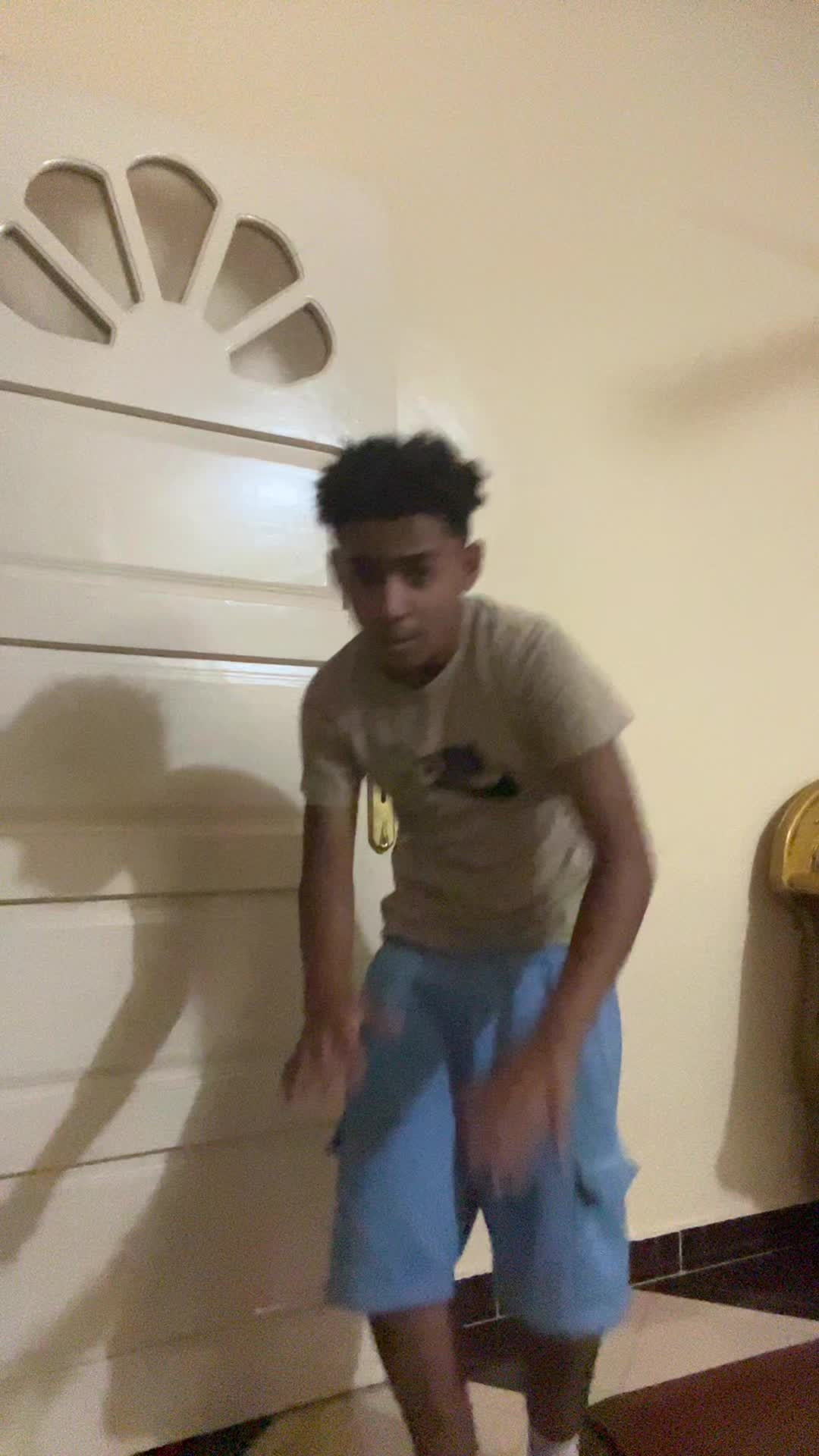 @MIMMOFLOWJR4L