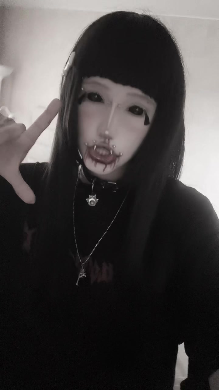 @𓍼ོ♱⃓自殺するよ笑 🔪ིྀ