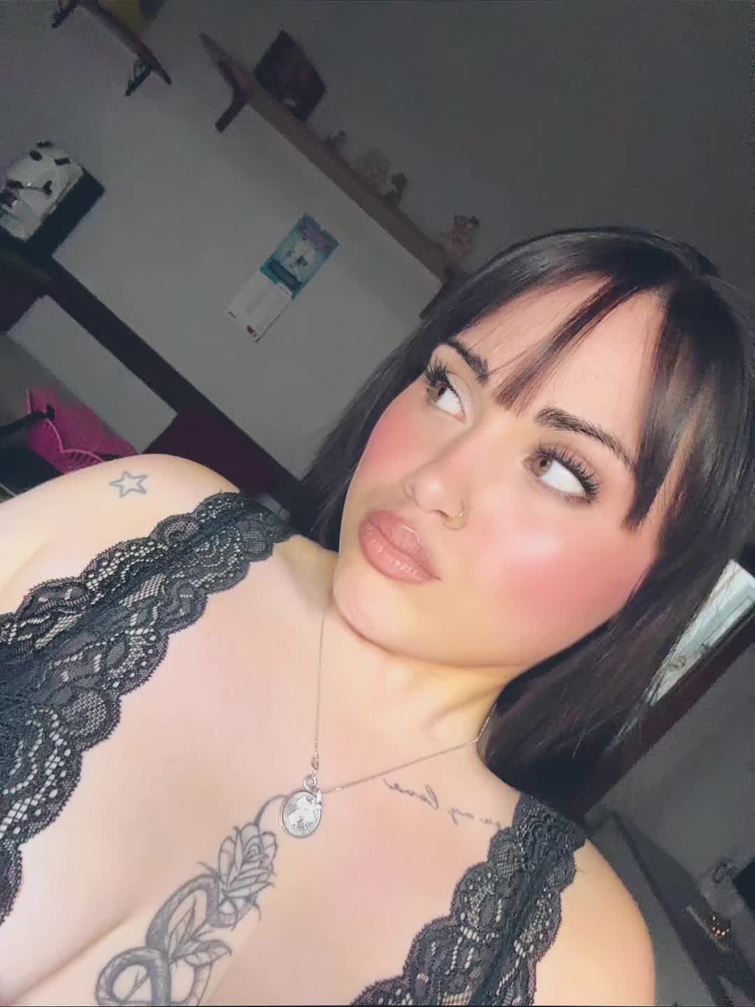 @...