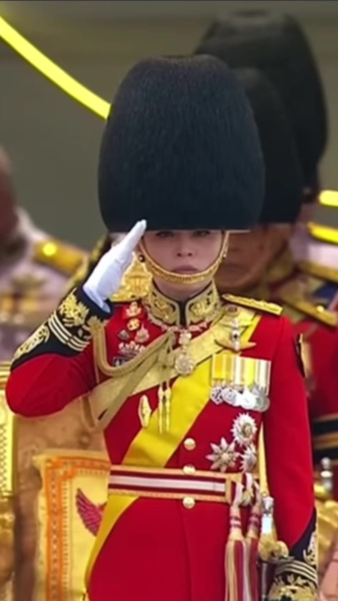 @H.M. Queen Suthida