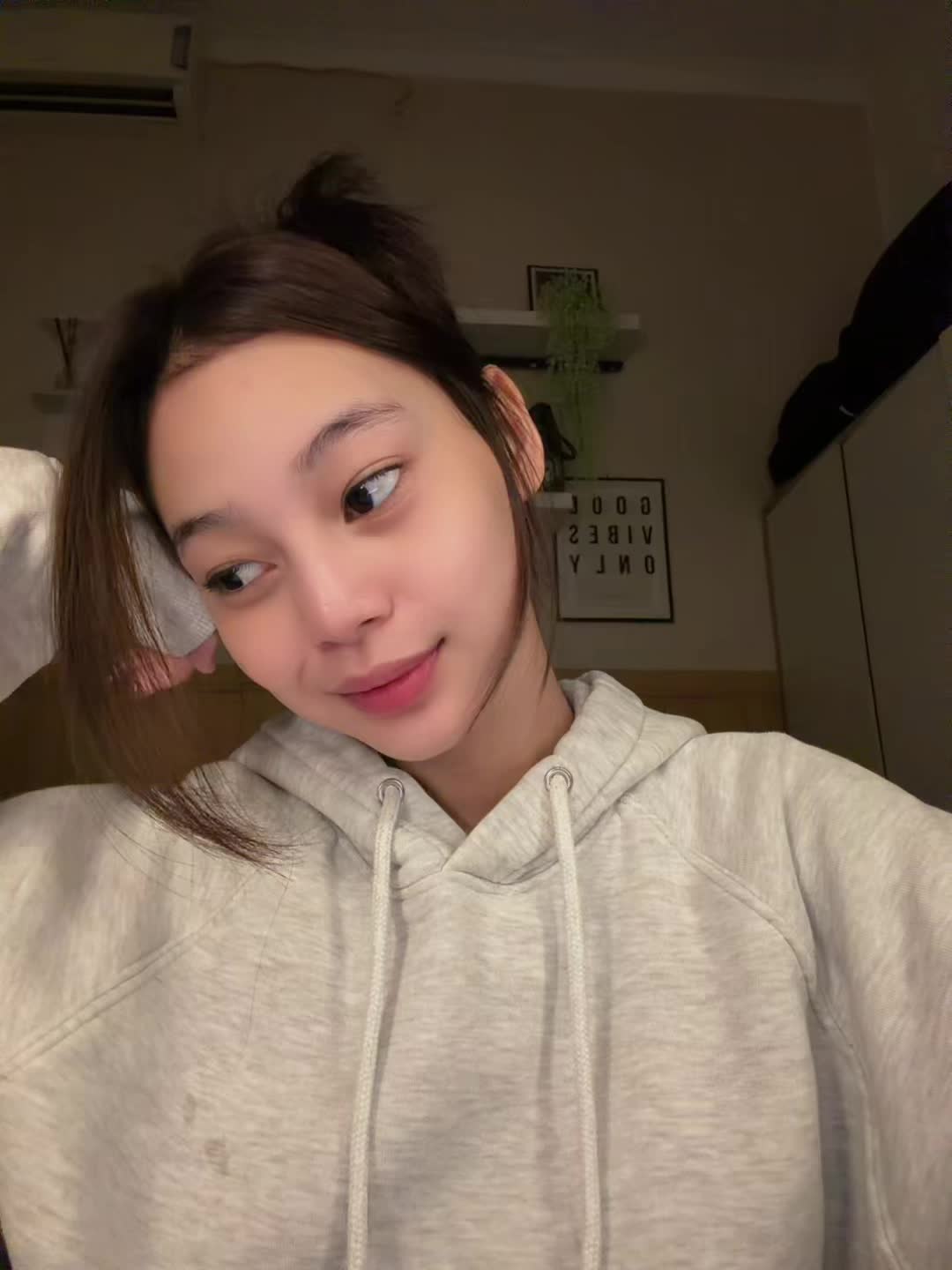 @queena_gadis