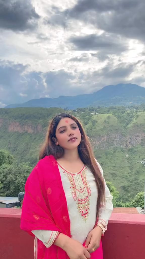 @Amrita nani🇳🇵