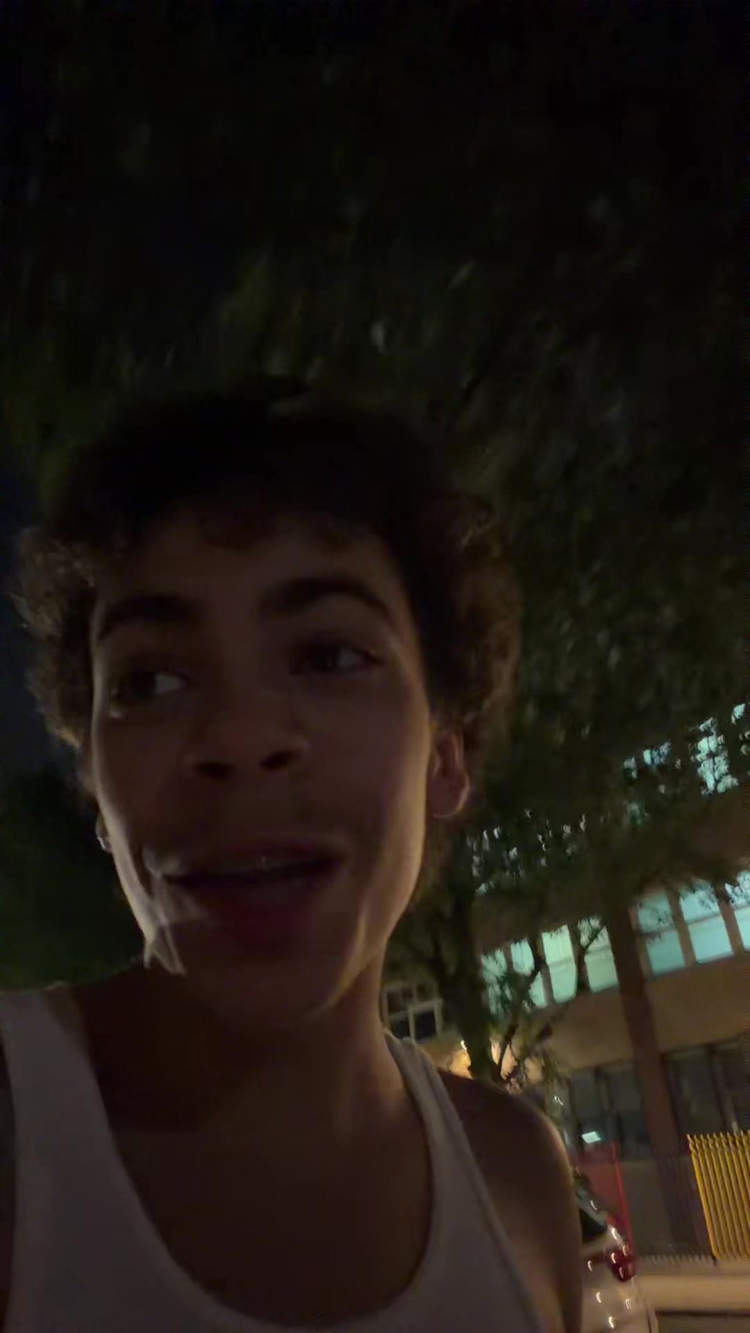 @iseezayy