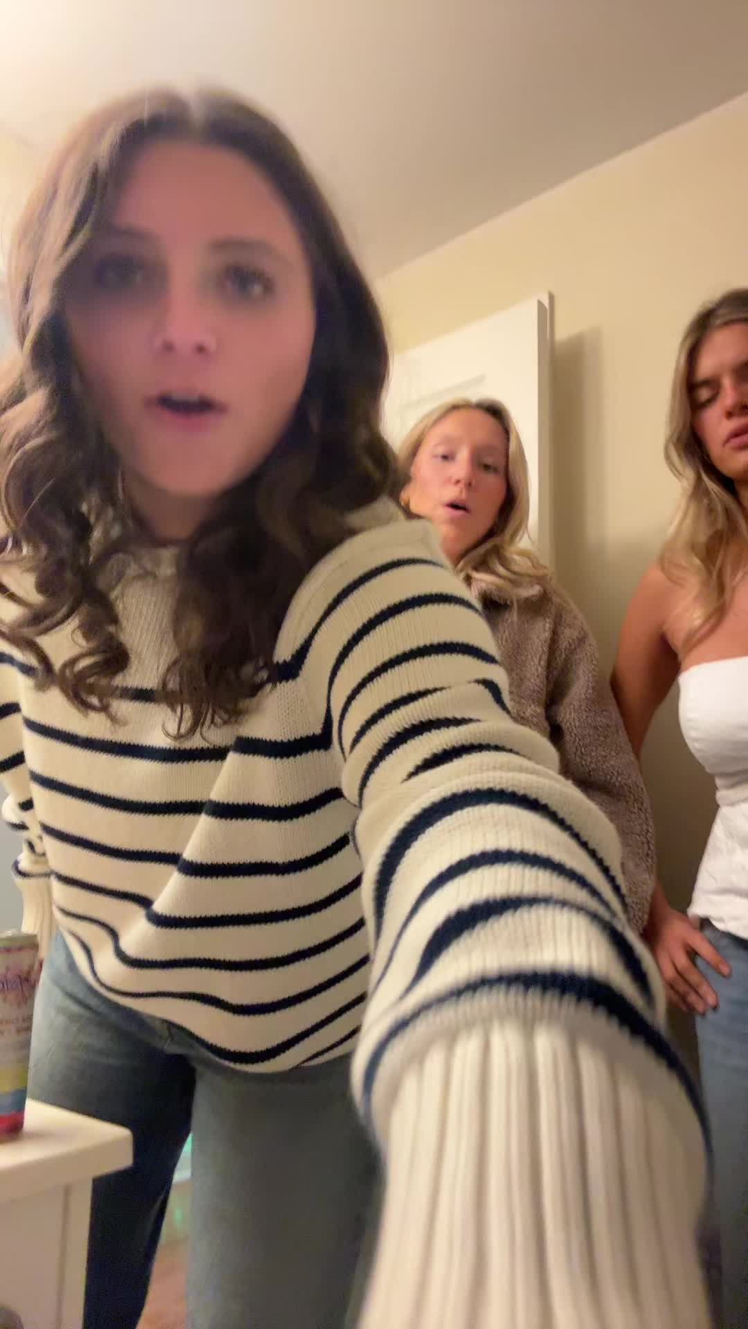 @emma & caroline