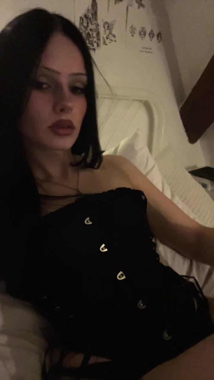 @julia