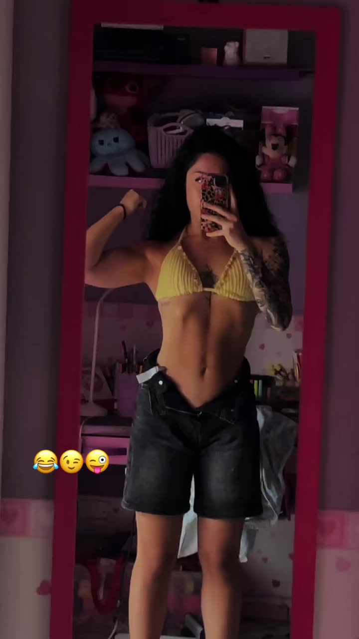 @Aboutmekc_