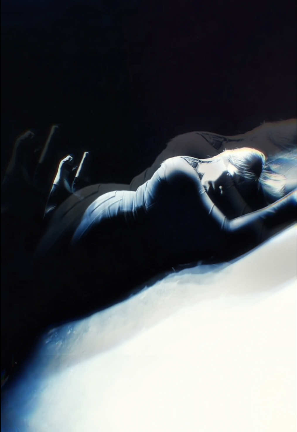 @𝐑𝐄𝐃 𝐇𝐎𝐎𝐃