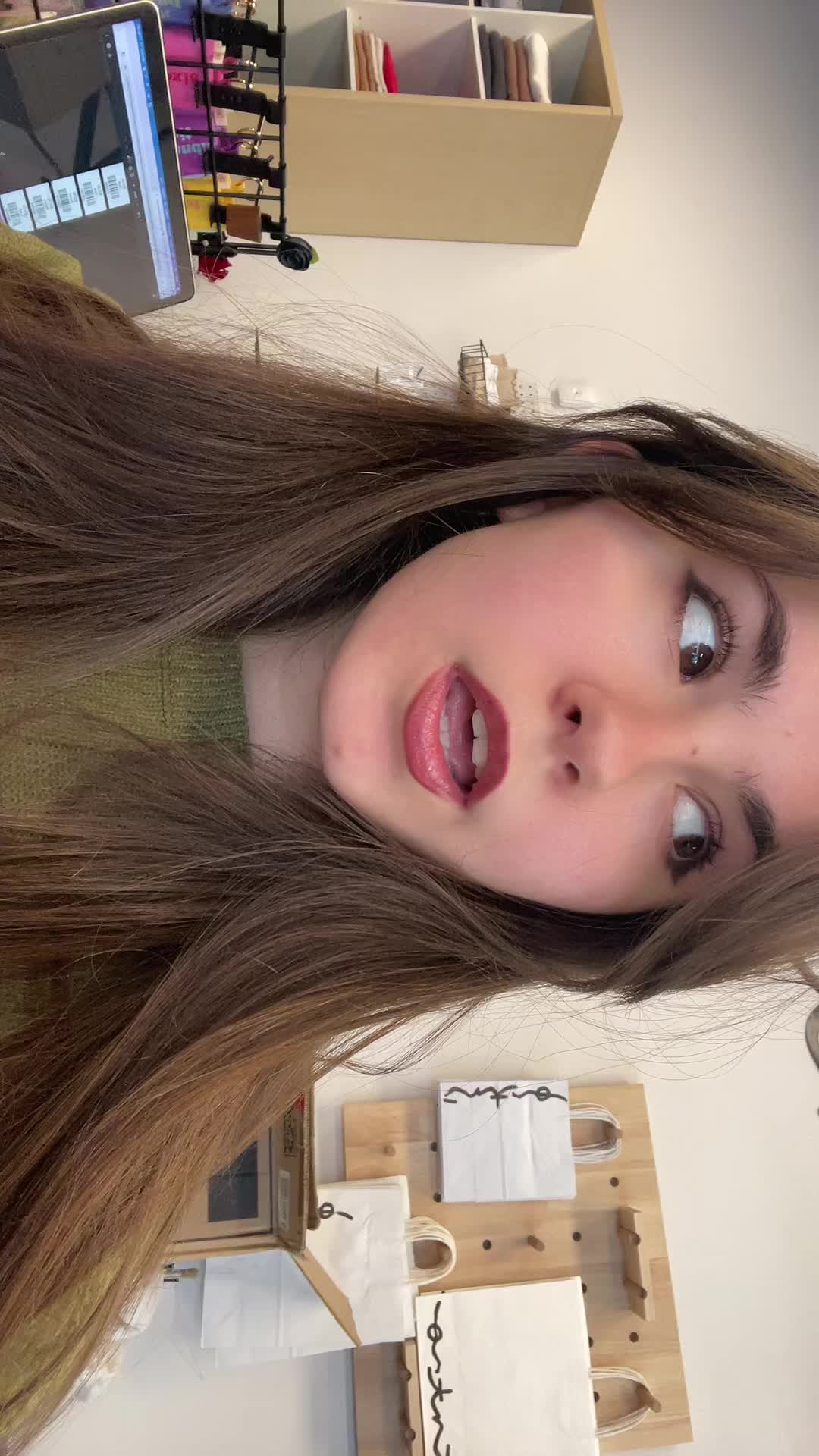 @✨ Maddie ✨