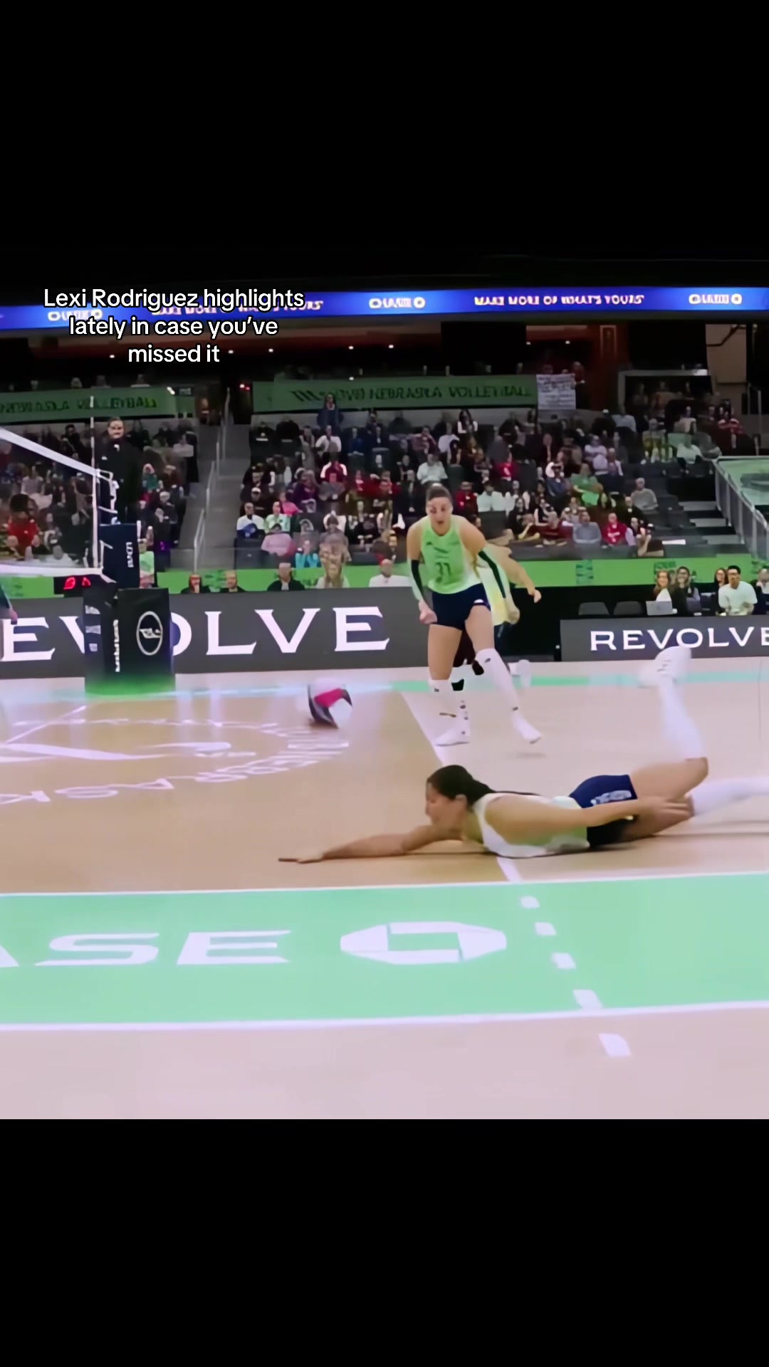 @Women’s Volleyball