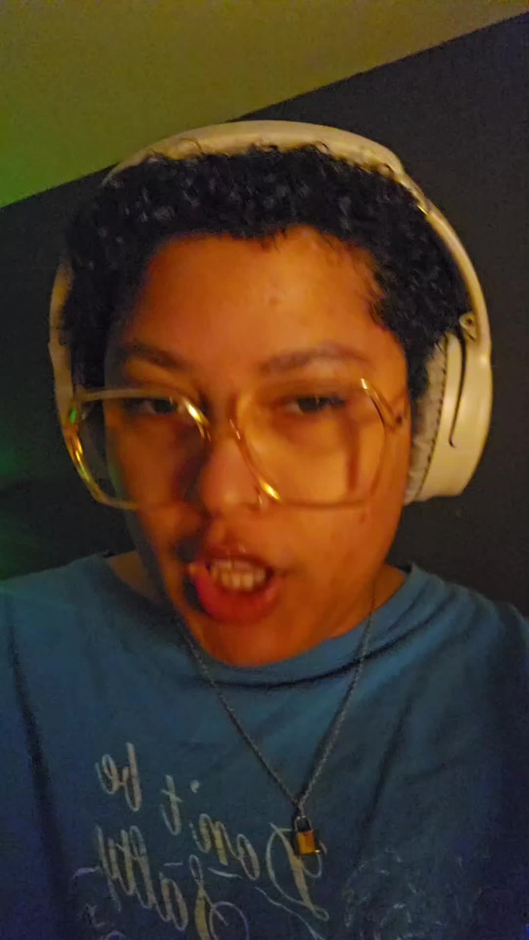 @Cat