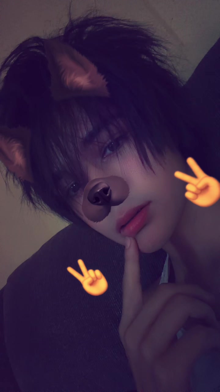 @🕸️