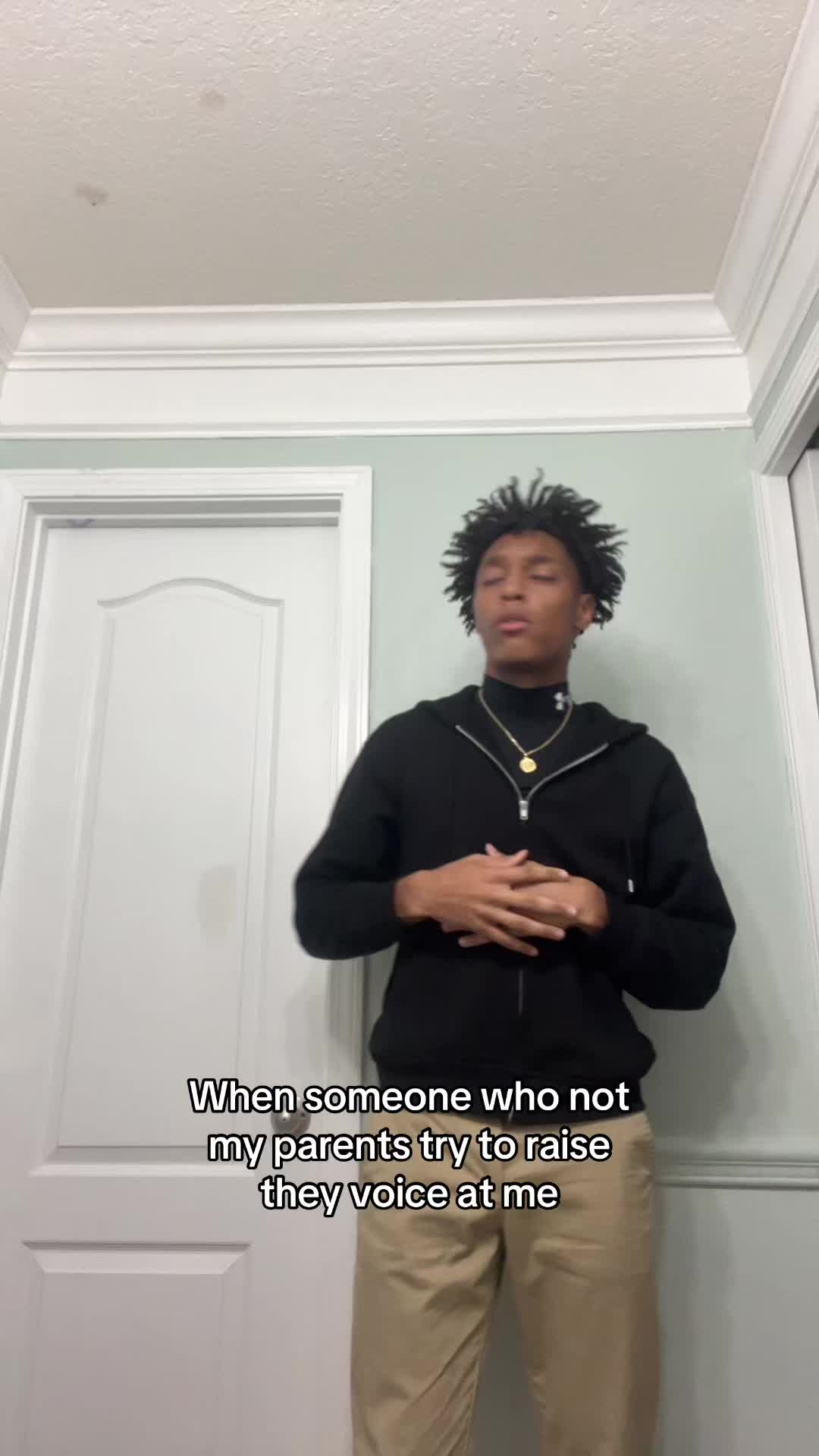 @Kj._.
