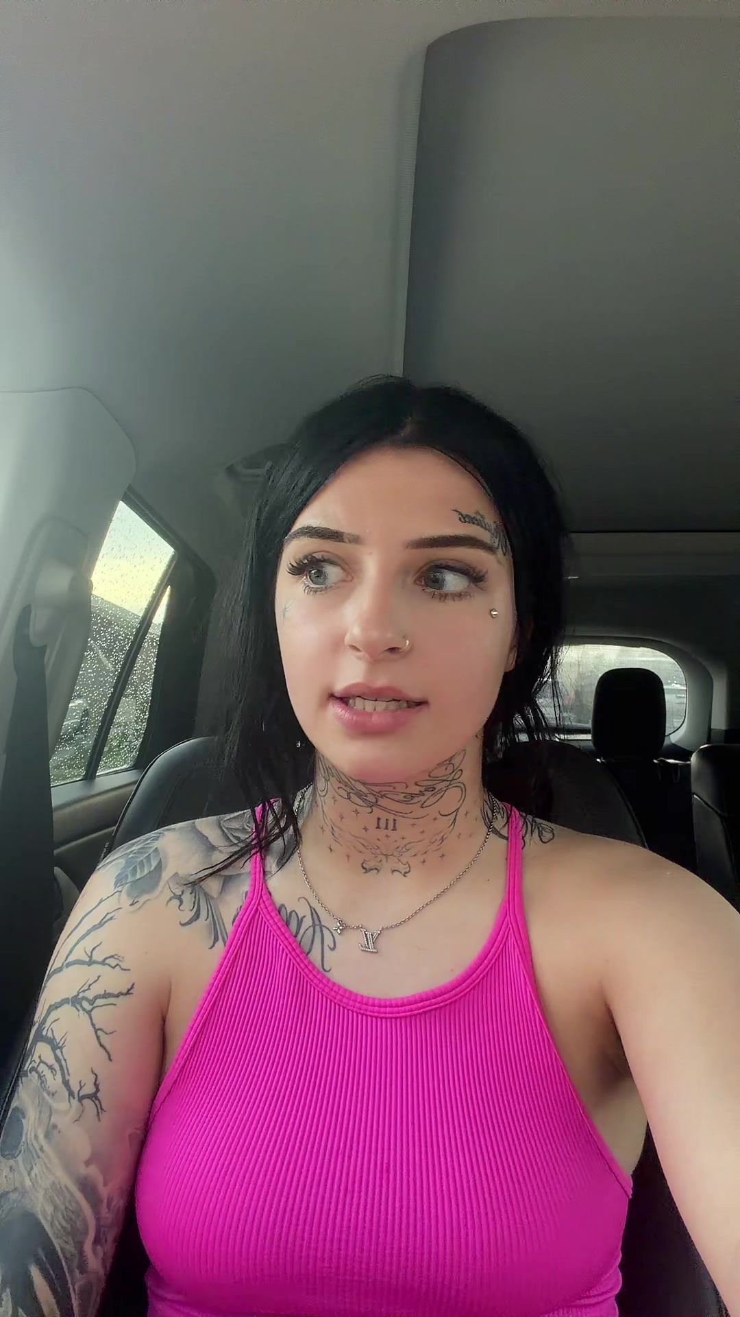@Lilyrrrose