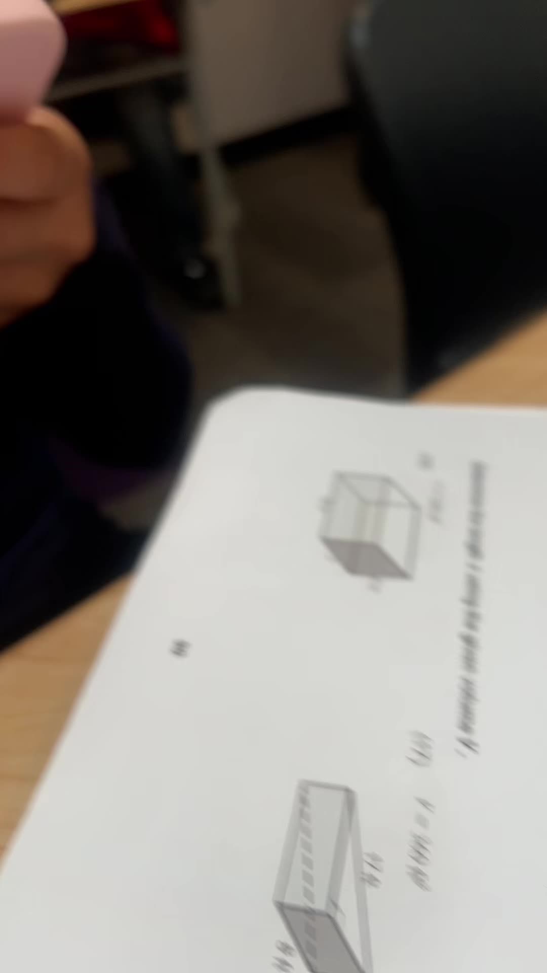 @April Ი𐑼