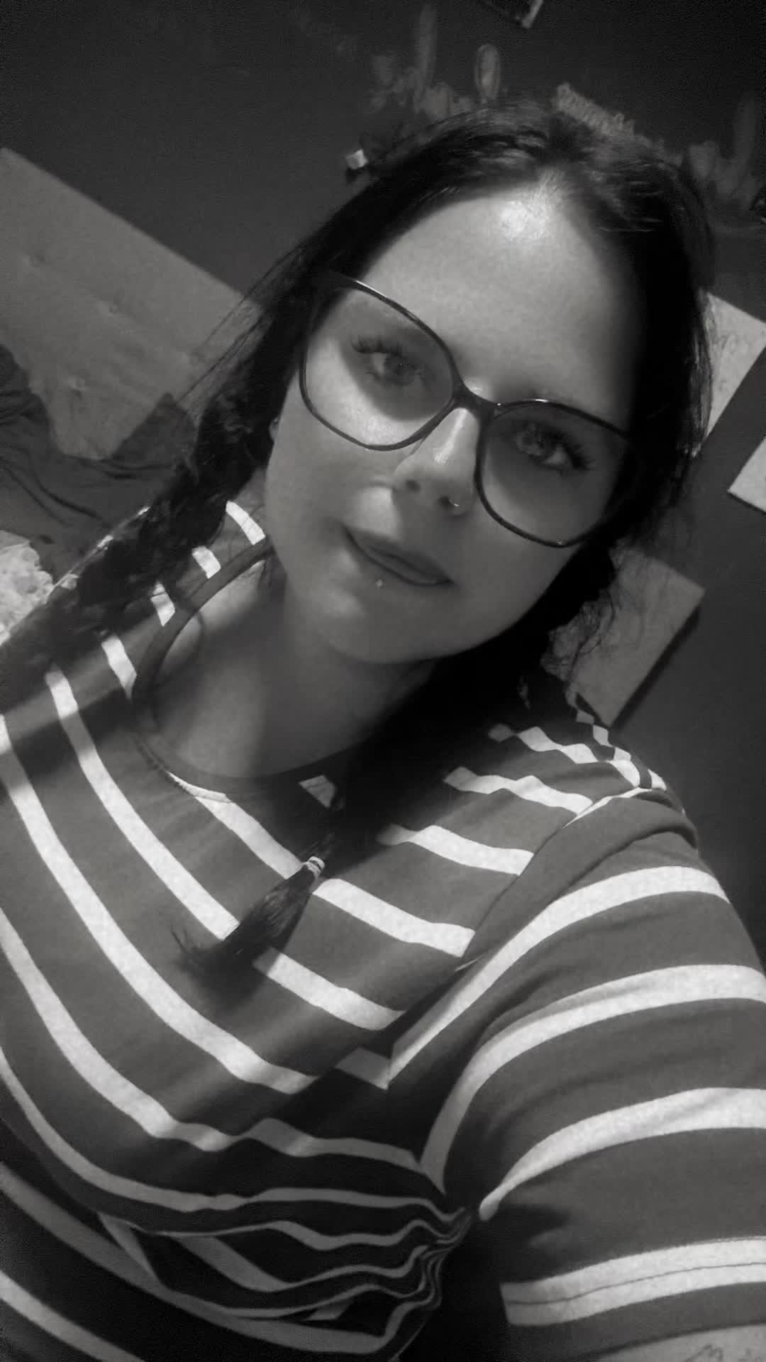@_lischa95_