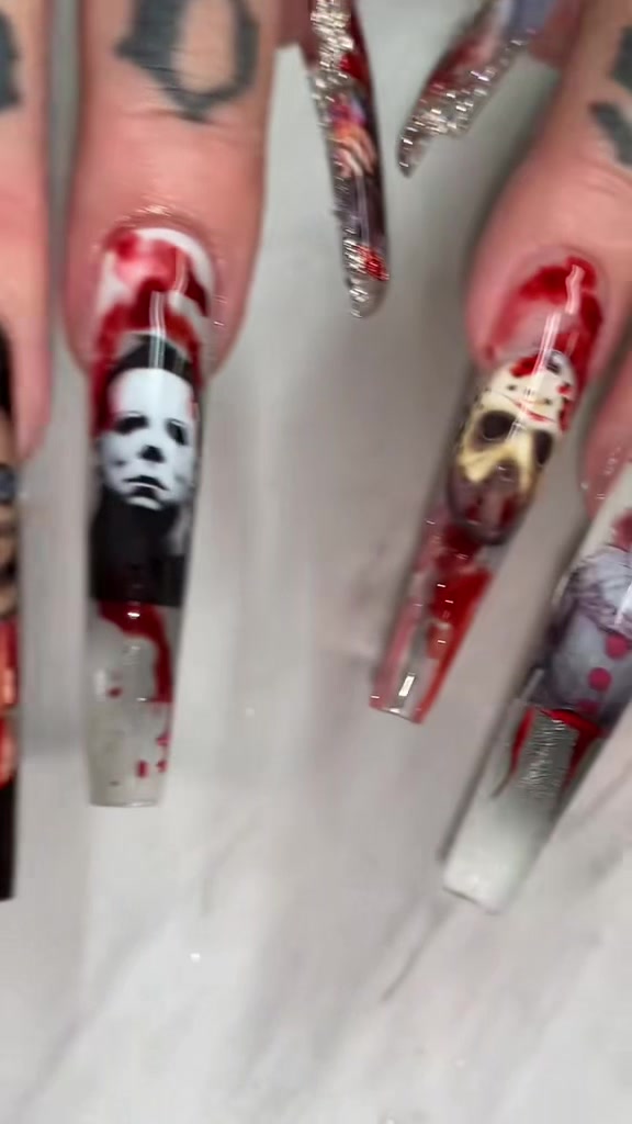 @Riya's Nails