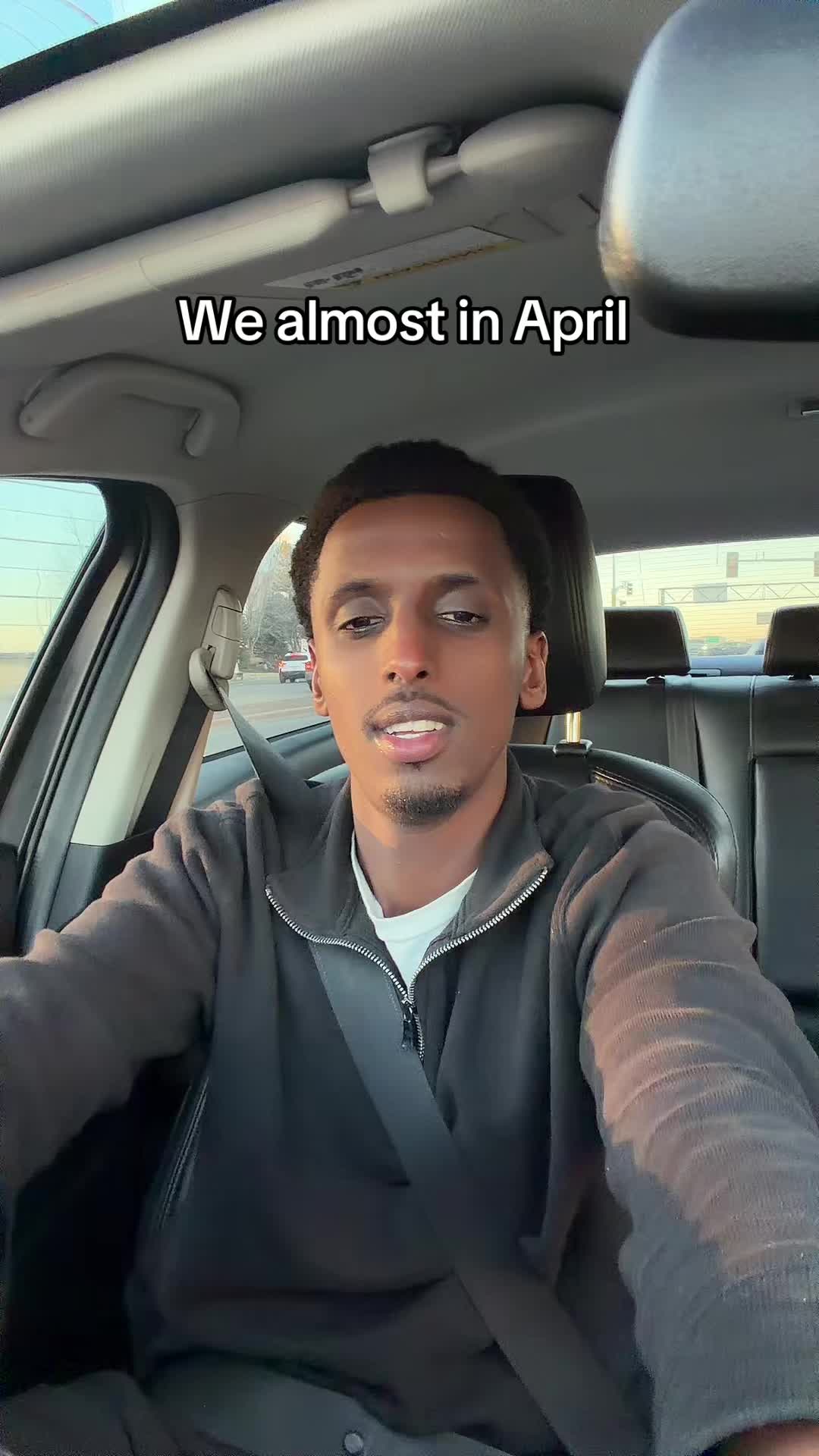 @Momo