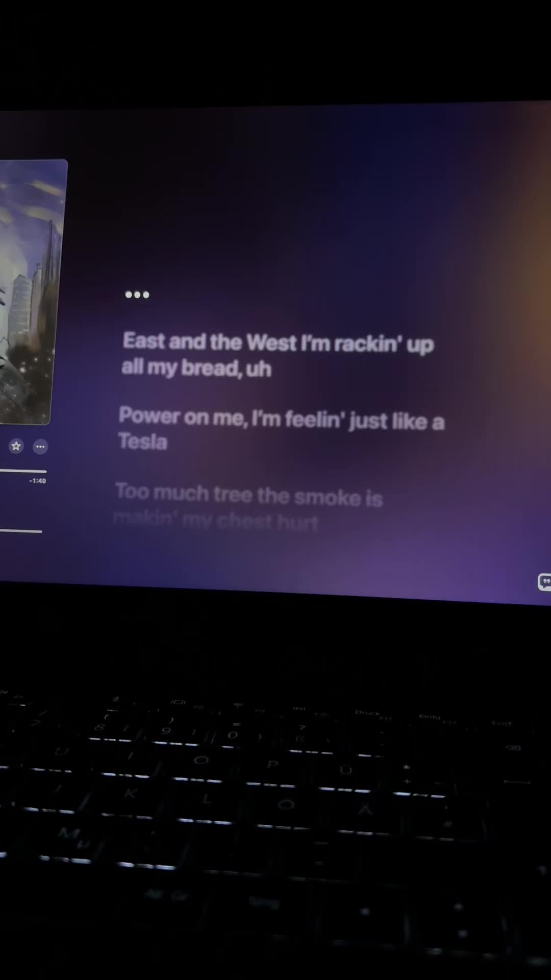 @🎧