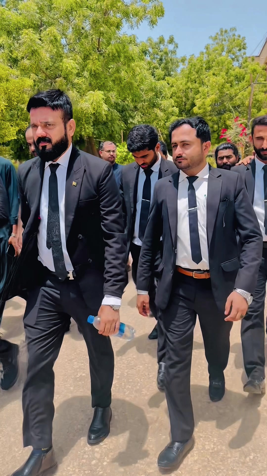 @𝗜𝘁𝘀_𝗫𝘂𝗹𝗳𝗶𝗶 ⚖️(𝗔𝗗𝗩)