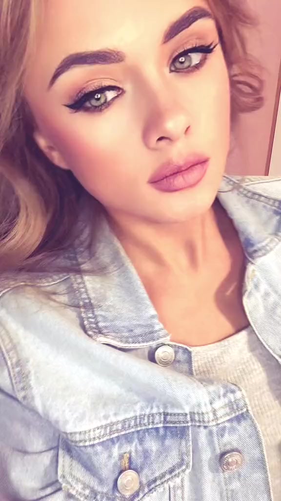 @ANASTASIA USHMODINA 👸