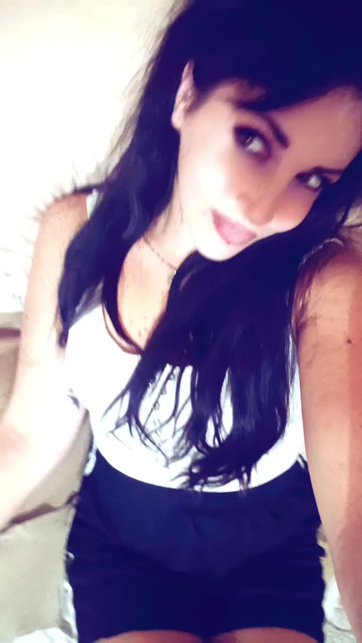 @Debbi🌻