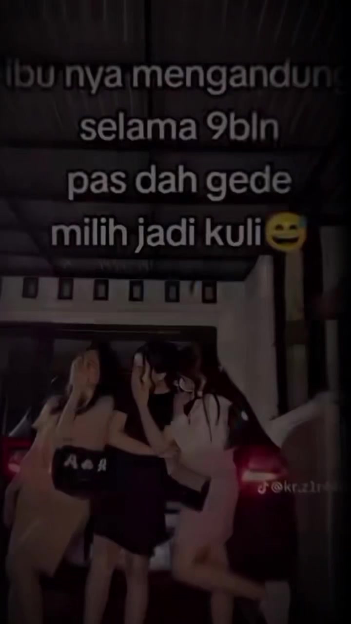 @𝓢𝓽𝓸𝓻𝔂🥀