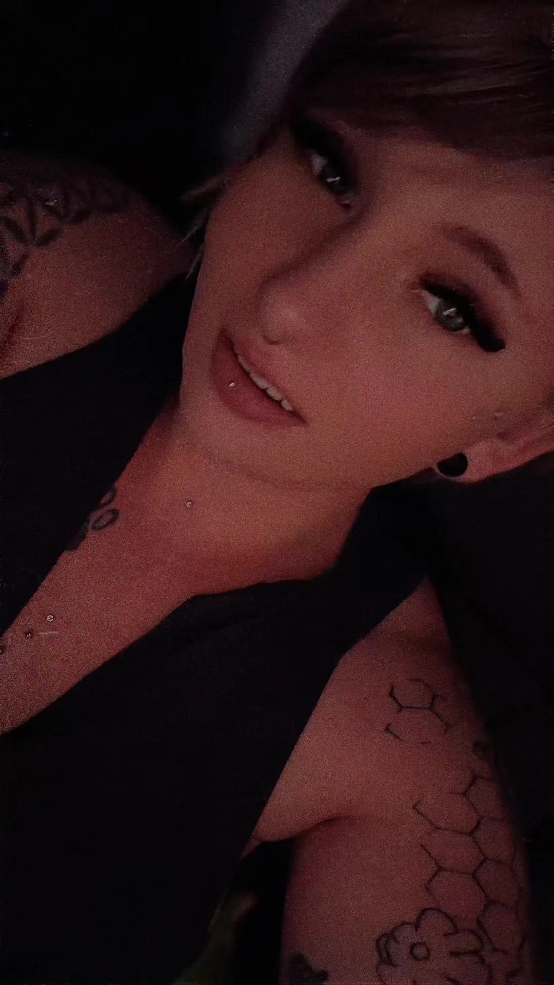 @MrsUnbekannt