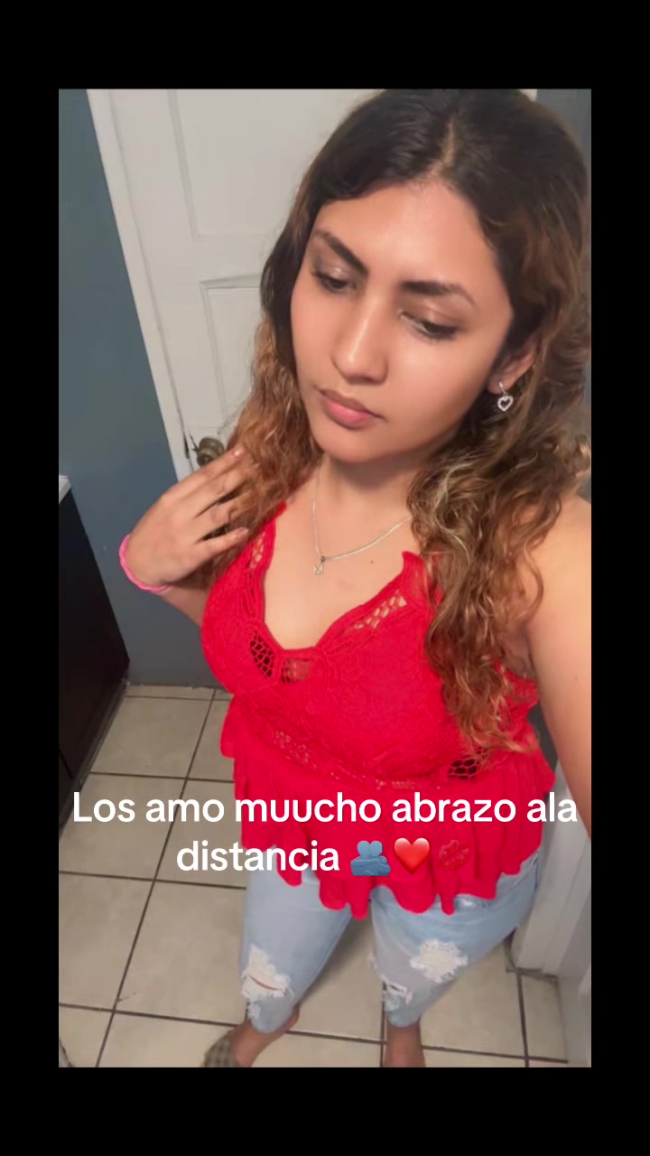 @Valentina morenita