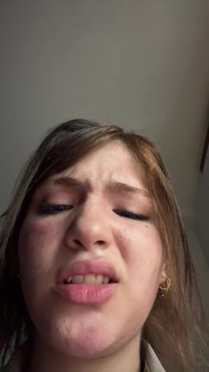 @nia