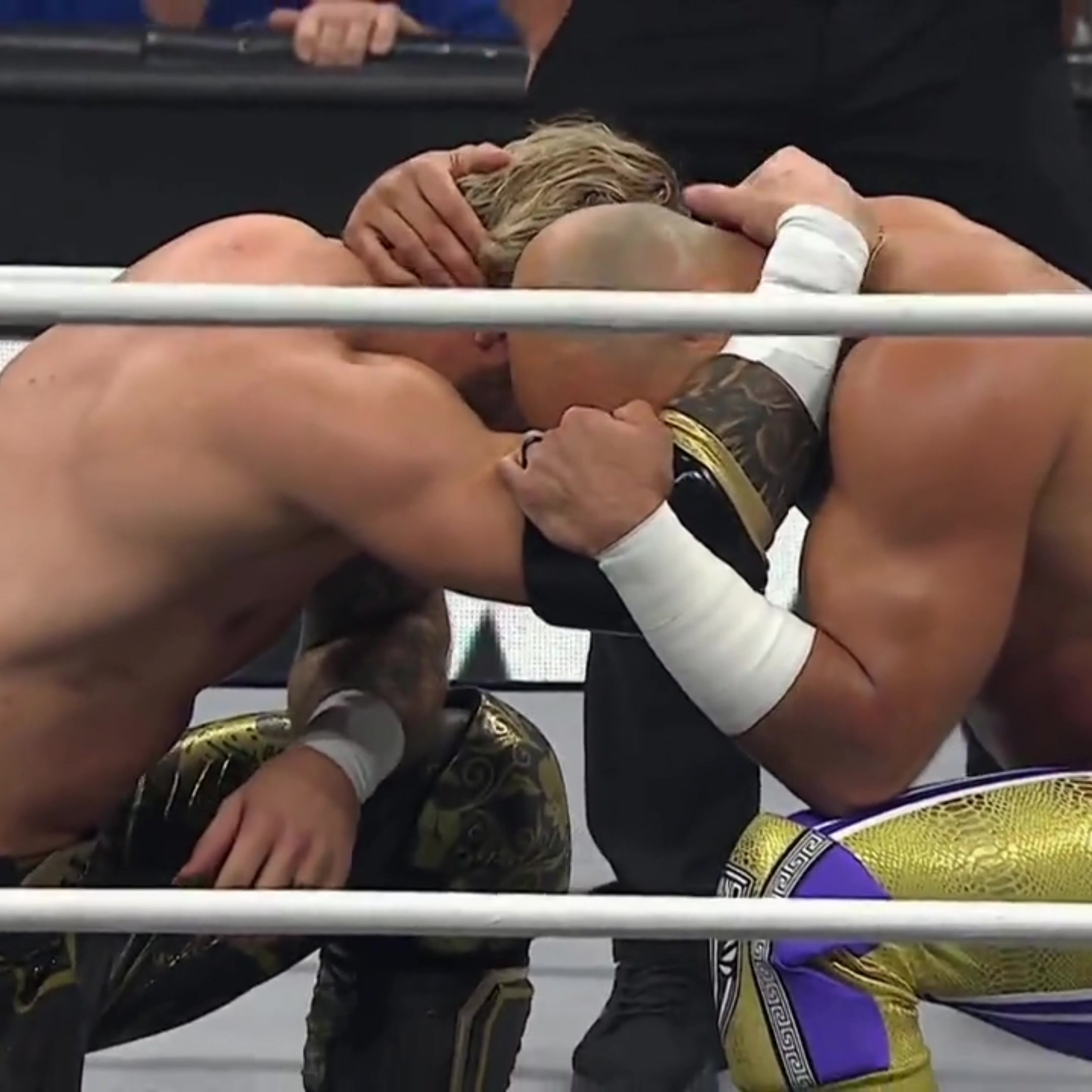 @Kenny Omega