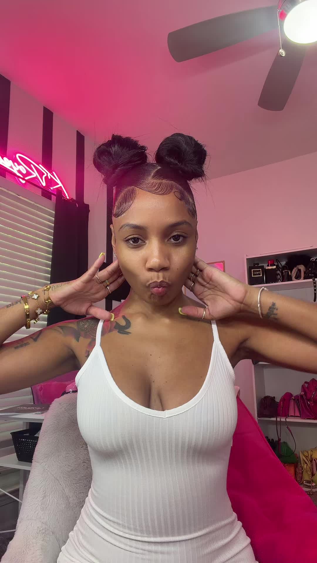@Kendri