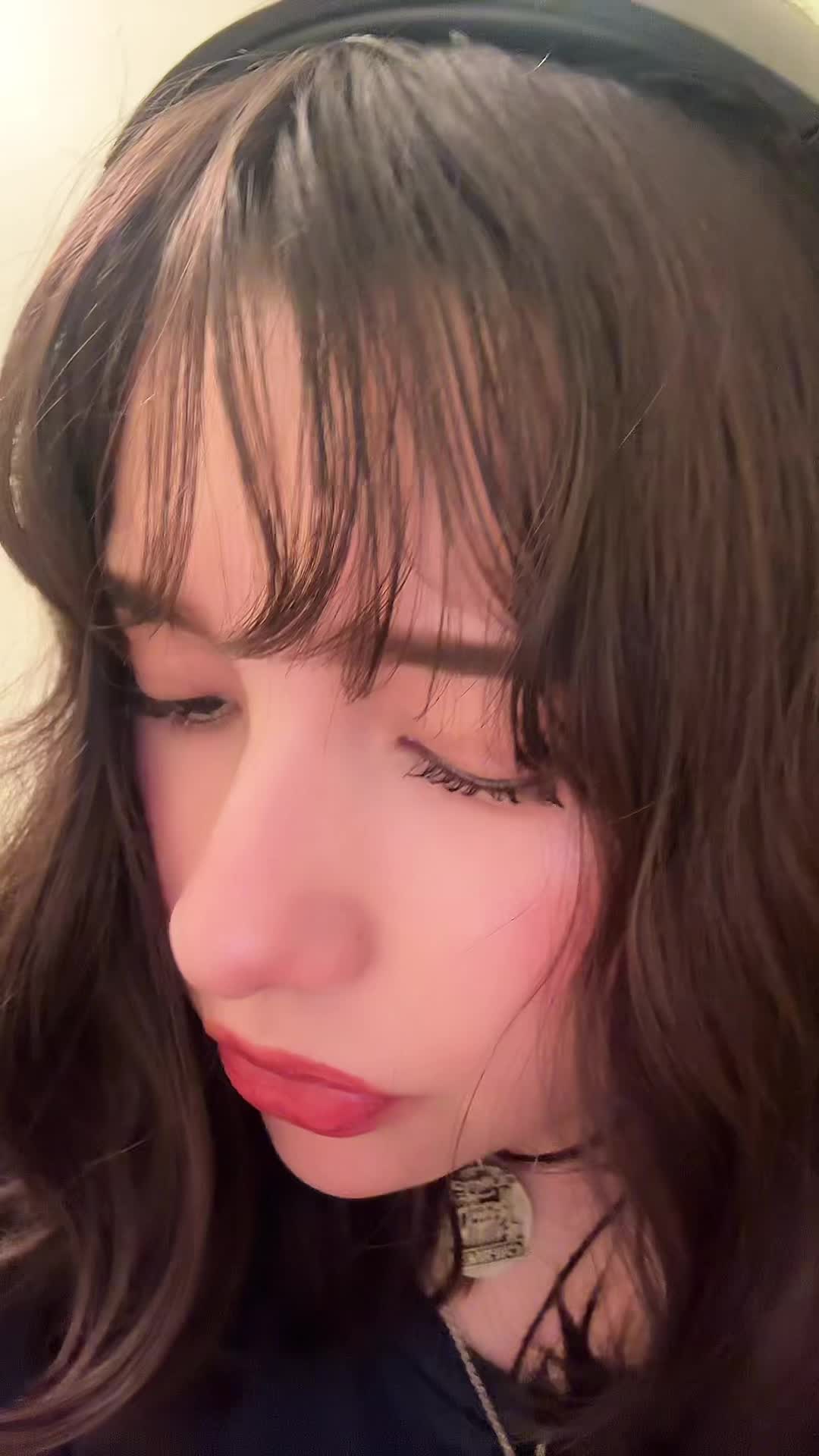 @☾