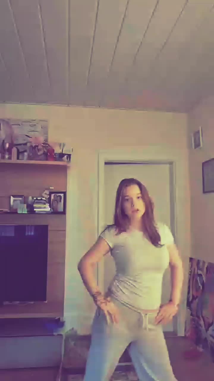 @Sophieee