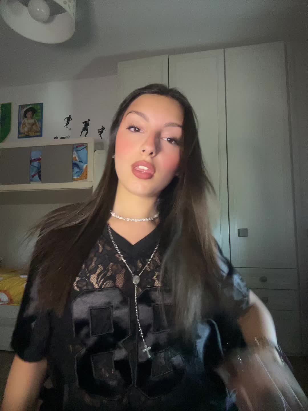 @𝓡 𝓸 𝓼 𝔂 👸🏻
