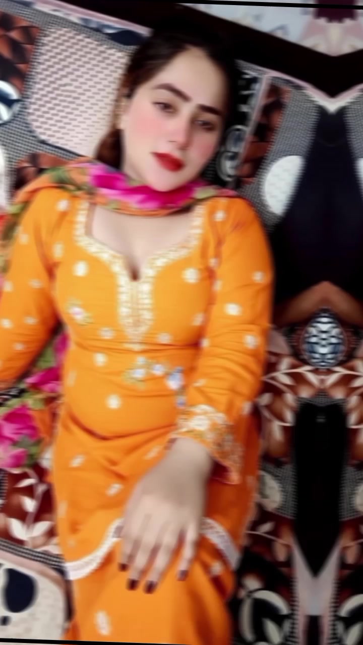 @🦅میں کون ہوں 🥀