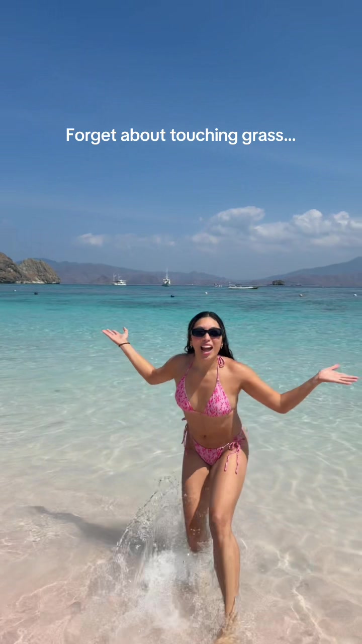 @Kristina | Travel & Foodie