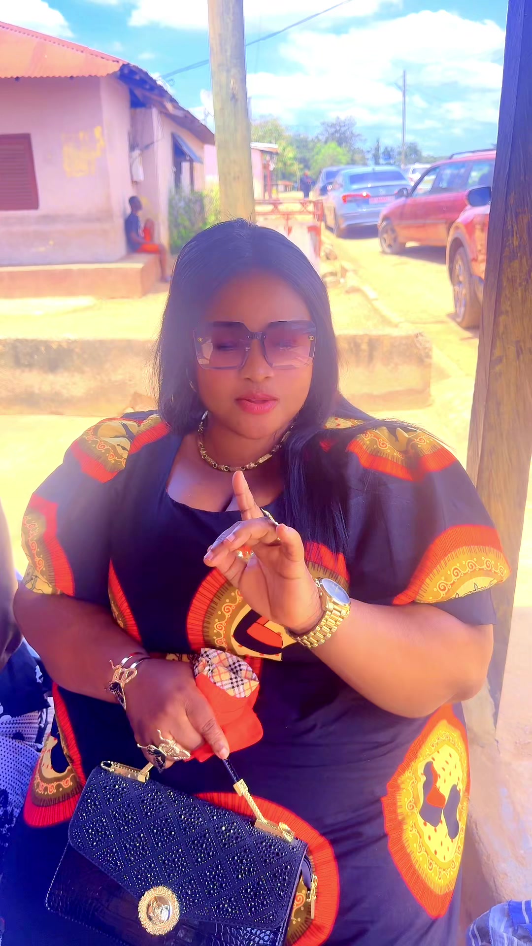 @God bless my mum kente shop