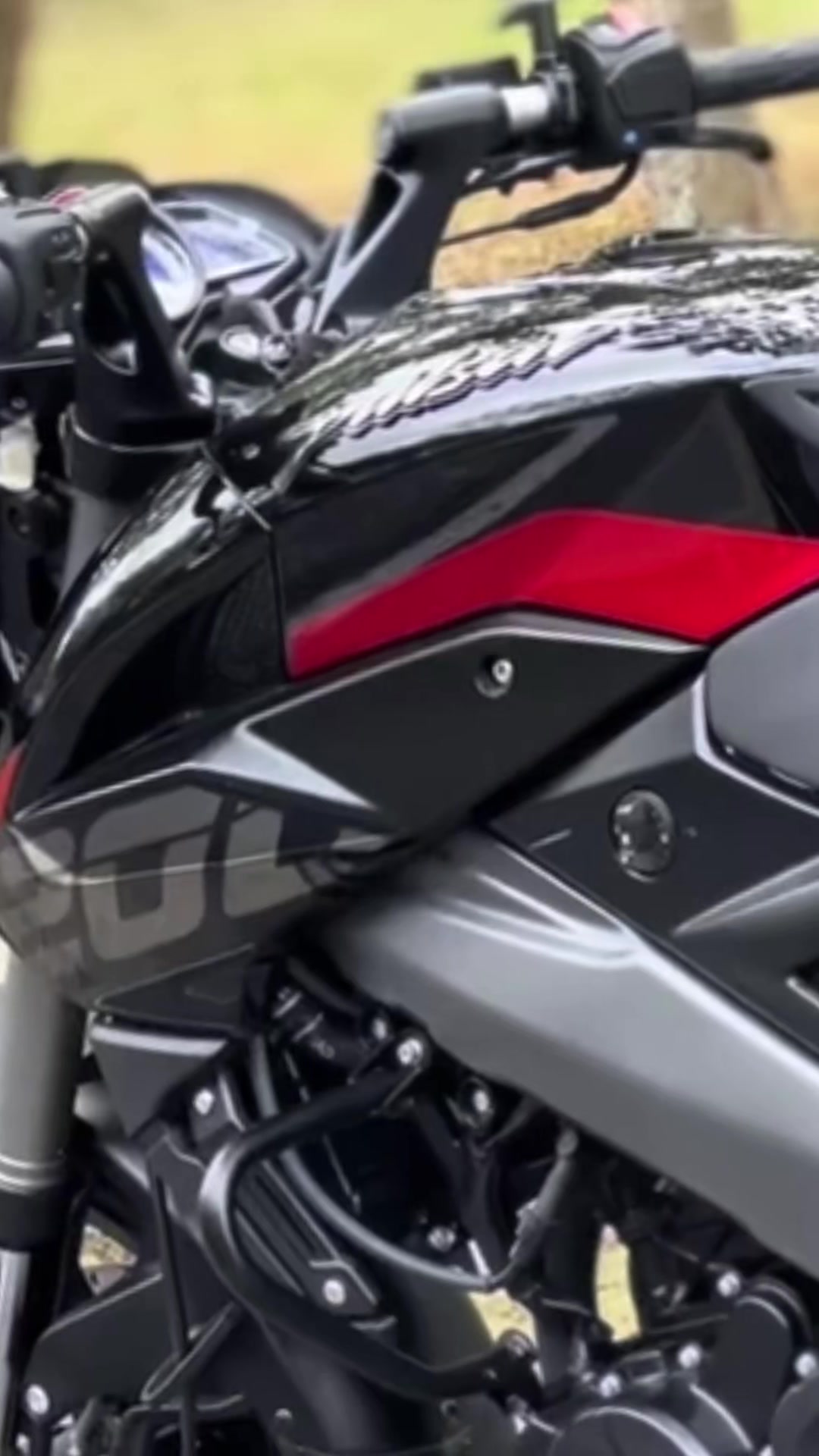 @BIKER