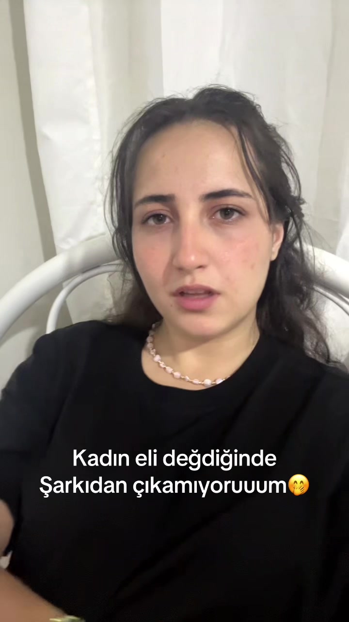 @Ayşenur AYG&Uuml;N