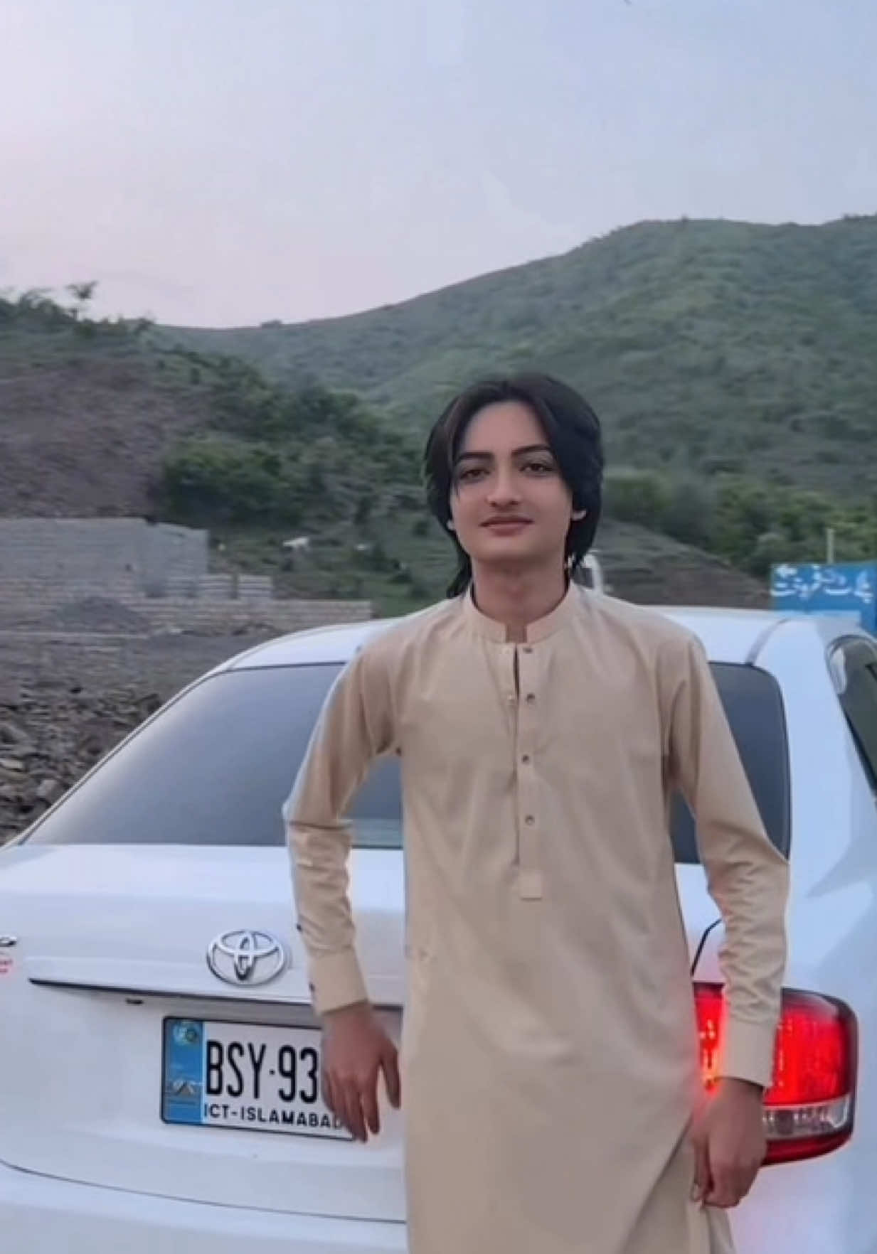 @AFFAN_KHAN🦅
