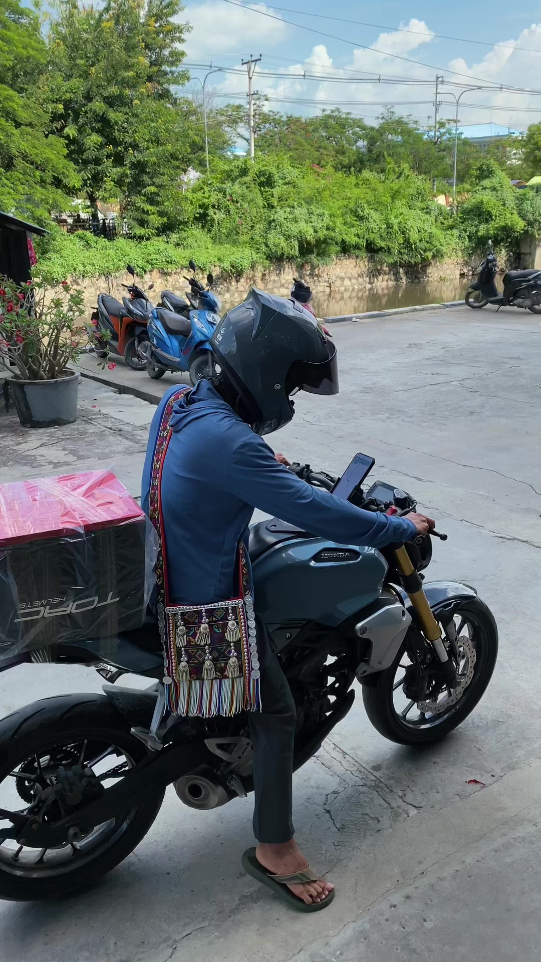 @KUSO MOTO SPORT🇲🇲🇲🇲