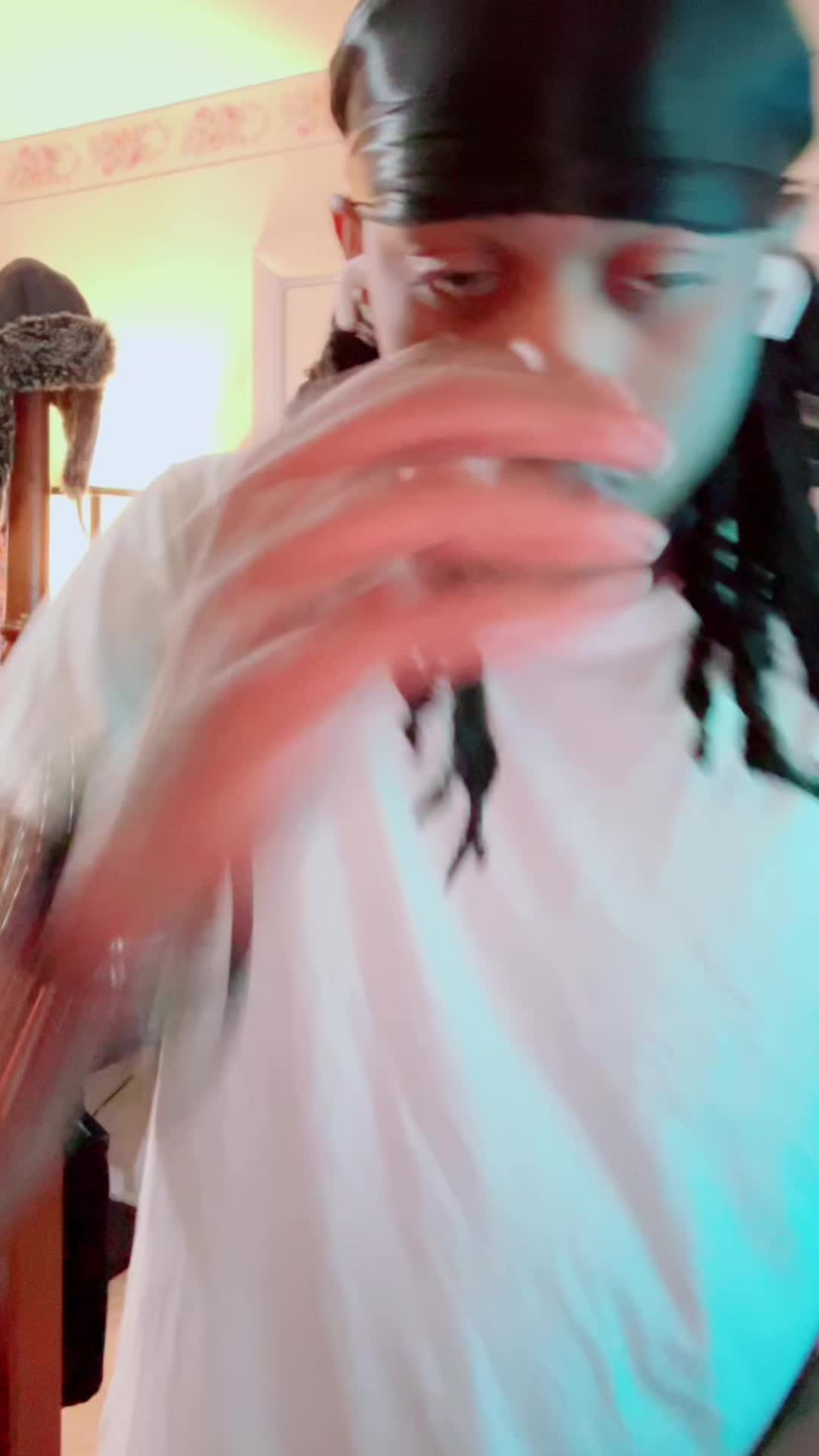 @tyroonii