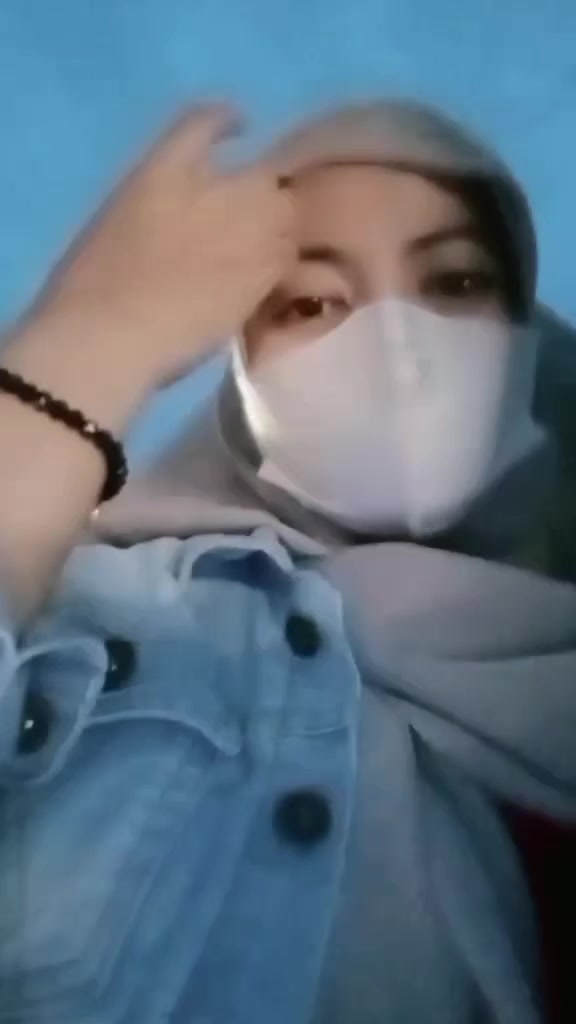 @Dari Kontak Anda