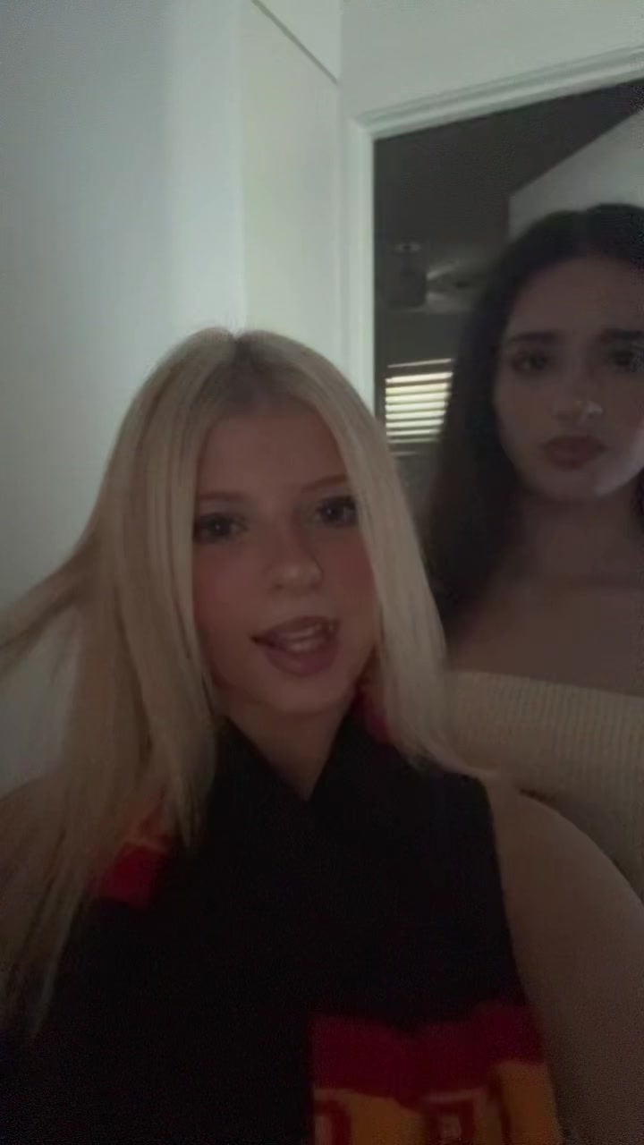 @℠